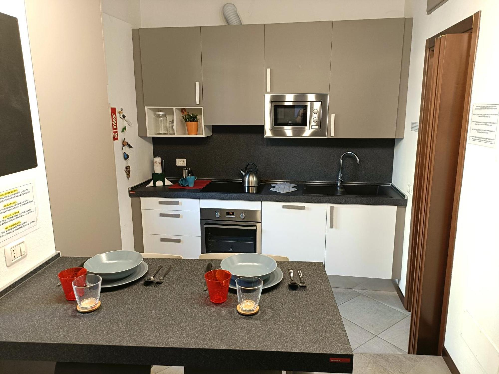 La Suite Di Bianca - Monza -- A 4 Min A Piedi Da Clinica Zucchi E 15 Min Da Stazione -- Exterior foto